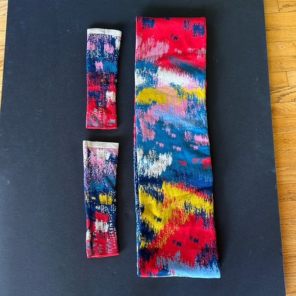 Infinity Wool Scarf Set - Picture 2 of 6